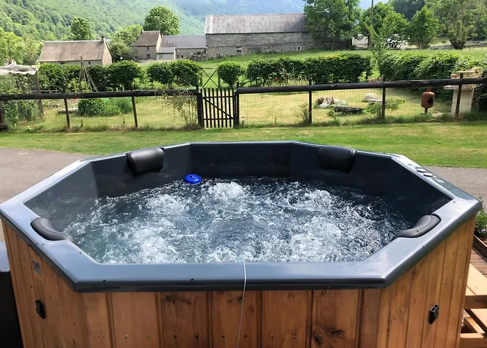 Ourea לינה וארוחת בוקר