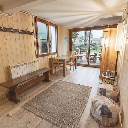 Ourea Oda ve Kahvaltı 3*