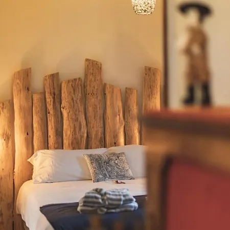 Alojamento de Acomodação e Pequeno-almoço Ourea Campan