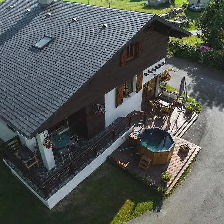 Ourea Oda ve Kahvaltı 3*