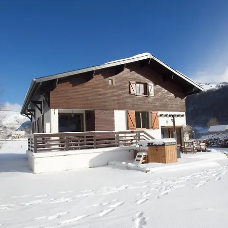 Ourea Bed & Breakfast 3*