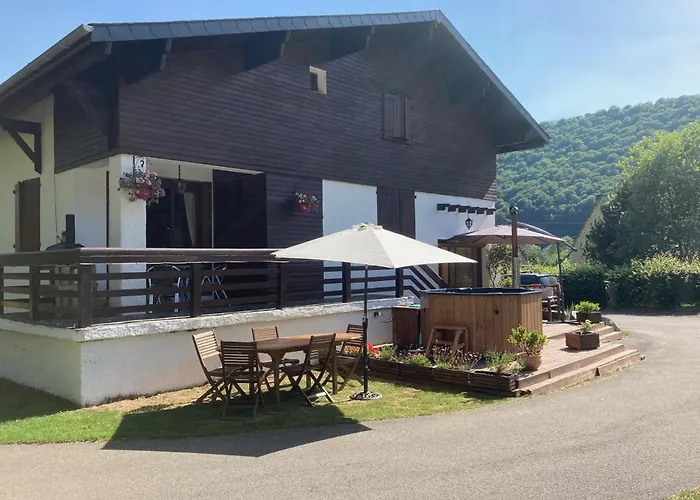 Couette-café Ouréa Campan